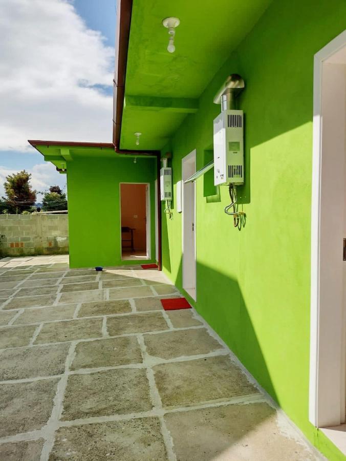 Casa dos avós 2 Apartamento Campos do Jordão Exterior foto